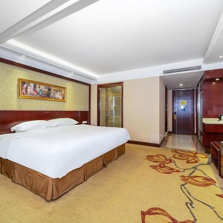 Vienna Hotel Dongguan Houjie Exhibition Center Εξωτερικό φωτογραφία