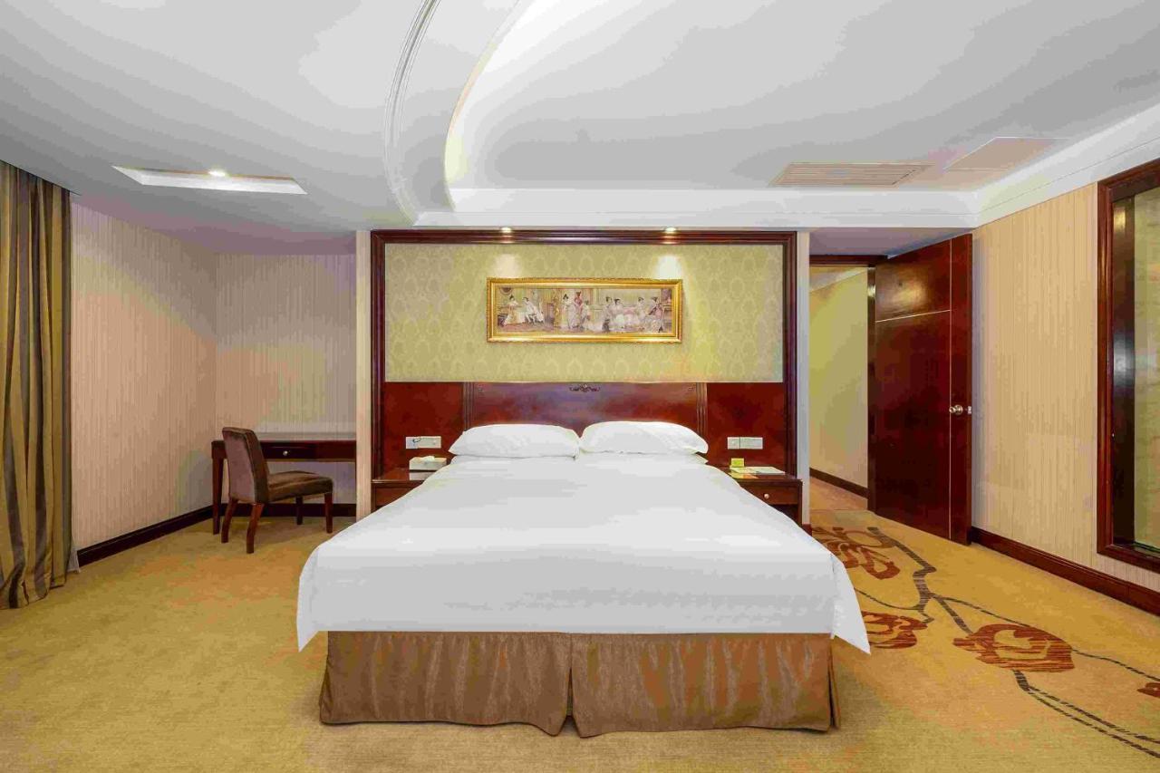 Vienna Hotel Dongguan Houjie Exhibition Center Εξωτερικό φωτογραφία